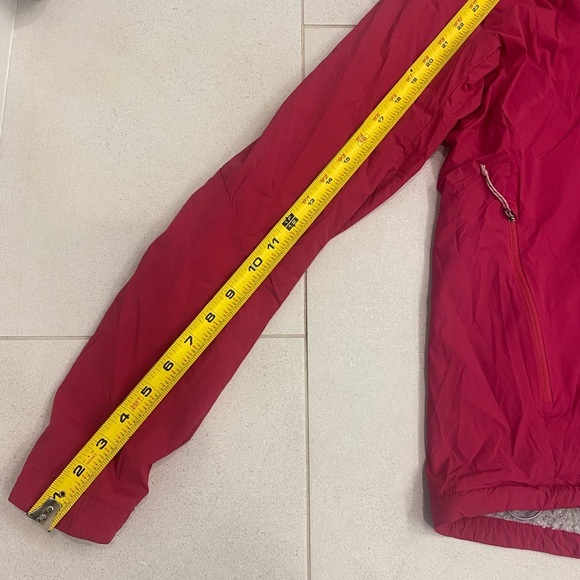 Stio Women’s Dawner Hooded Jacket size small berry pink - Picture 10 of 16